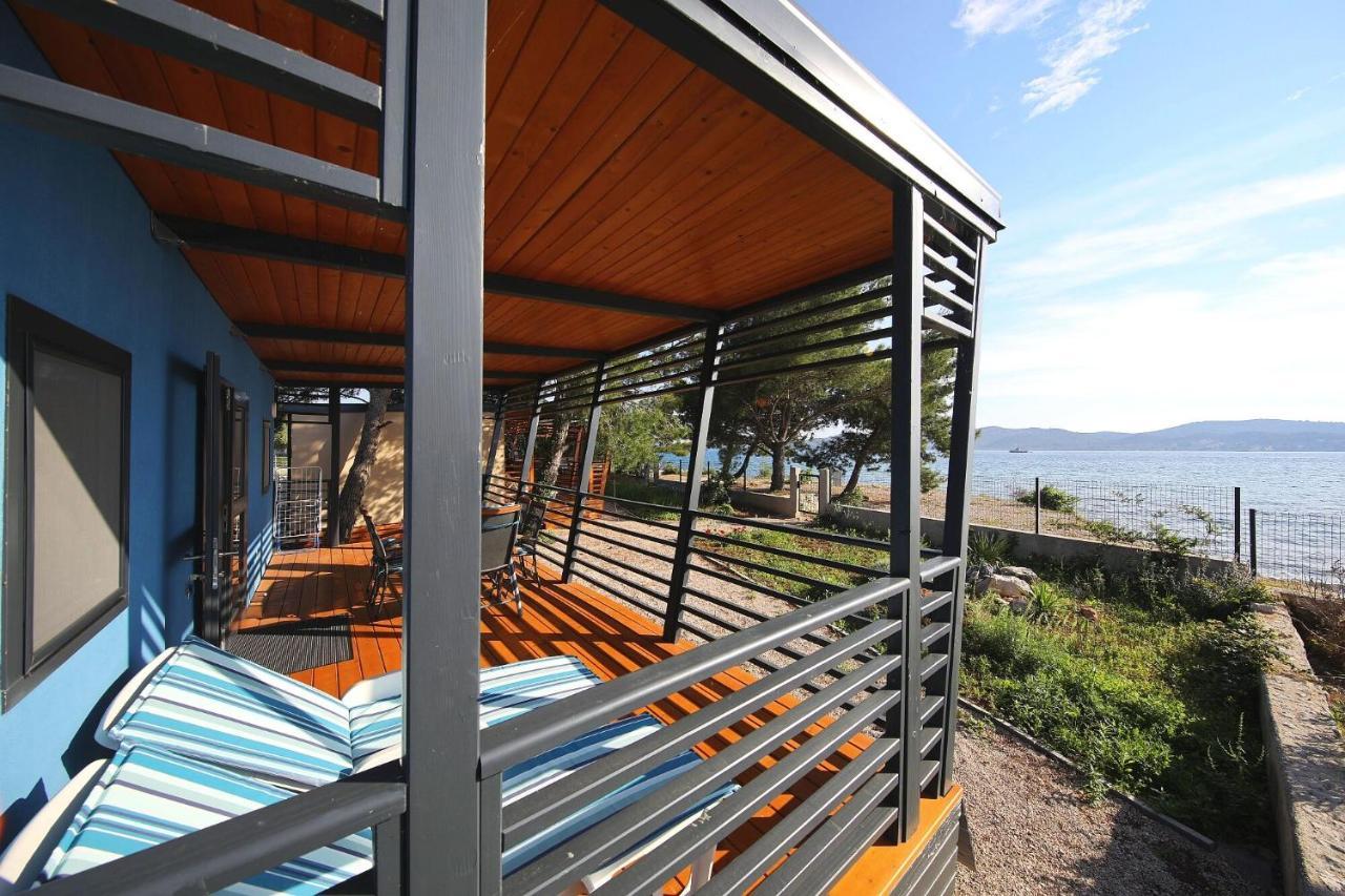 Mobile Home Safir Biograd Na Moru Exterior photo